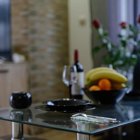 Cozy & Delightful Apart & Aubg & Free Garage Parking Blagoevgrad Bagian luar foto
