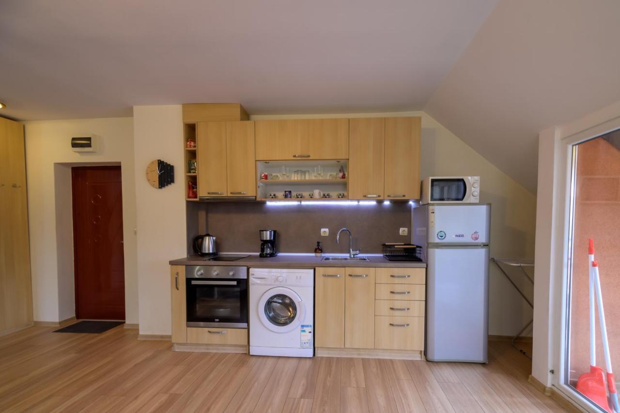 Cozy & Delightful Apart & Aubg & Free Garage Parking Blagoevgrad Bagian luar foto